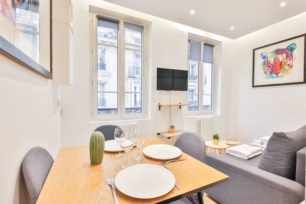 Charmant studio-appartement in het hart van de Marais, vlakbij Musée des Arts et Métiers - thumbnail 6
