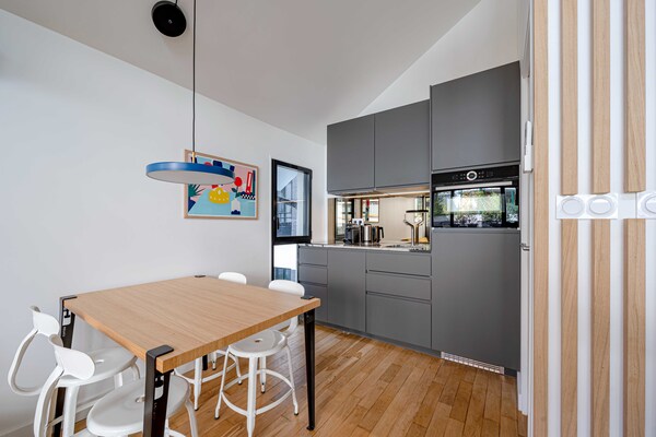 Modern tweelaags appartement in hartje Parijs, vlakbij Place de la Bastille - thumbnail 6