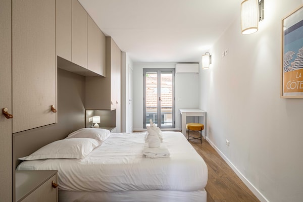 Stijlvol gerenoveerd 3-kamerappartement met airco op loopafstand van strand - thumbnail 5