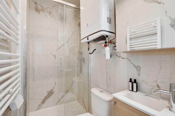 Licht en comfortabel appartement in Ivry-sur-Seine voor 2 personen · 26 m² - thumbnail 5