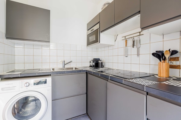 Licht appartement in Clichy met uitstekende metroverbinding naar hartje Parijs - thumbnail 2