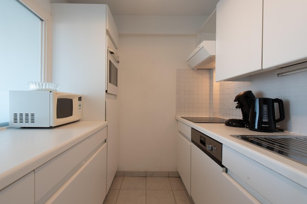 Licht appartement met zeezicht en terras in Ostend - thumbnail 4