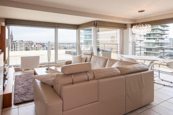 Zonnig appartement met zeezicht en terras aan de jachthaven van Oostende - thumbnail 4