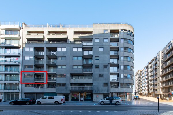 Modern 4-persoons appartement met terras aan de Oostendse boulevard - thumbnail 6