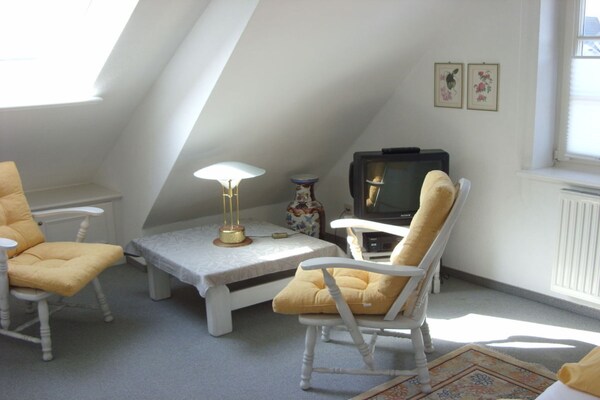 Zonnig 3-kamerappartement met balkon nabij Westerland - thumbnail 5