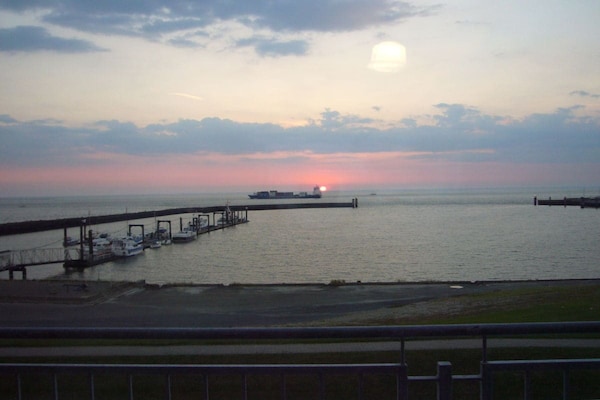 Licht vakantiehuis met wintertuin op 2 km van het strand van Cuxhaven - thumbnail 3