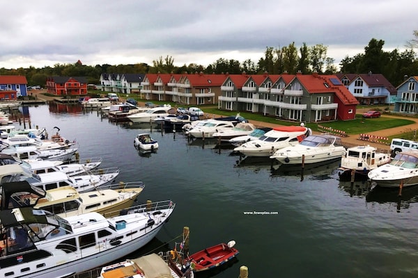Exclusief appartement aan de jachthaven met panoramisch uitzicht over de Plauer See - thumbnail 2