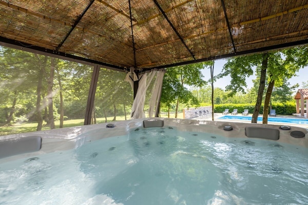 Villa St. Nikola: Ruim vakantiehuis voor 10 personen op 9400m² privéterrein - thumbnail 5