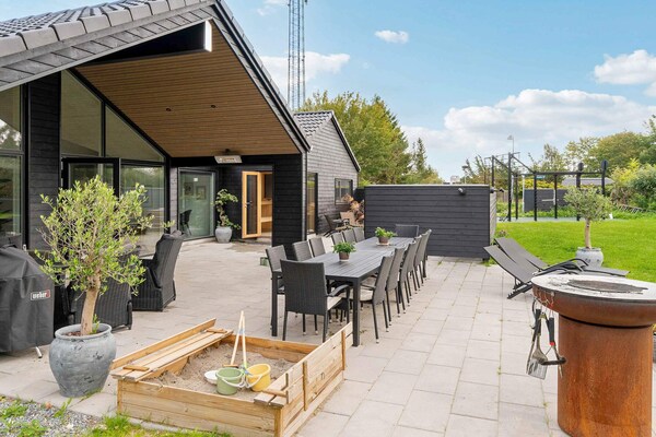 Vakantiehuis met privézwembad in Dronningmølle voor 14 personen - thumbnail 4