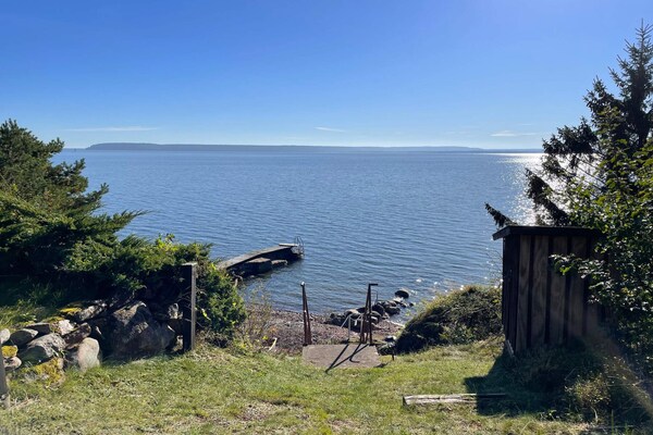 Lichte vakantiewoning met balkon en zicht op het Vänermeer bij Frändefors - thumbnail 5