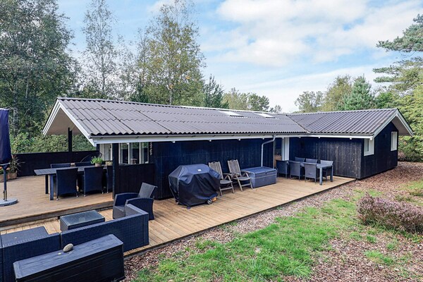 Compleet gerenoveerd vakantiehuis aan de golfbaan bij Ålbæk - thumbnail 1