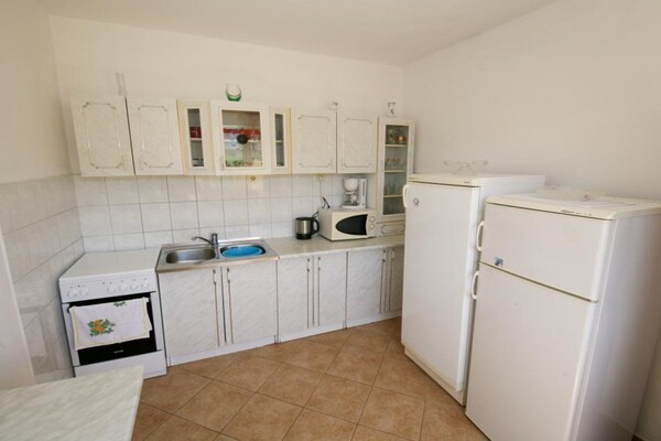 Strandappartement Ciovo aan Zee voor 11 personen met Zeezicht - thumbnail 3