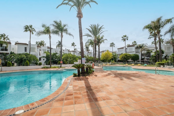 Knus appartement aan de golfbaan in Estepona, strand op 80 meter - thumbnail 6