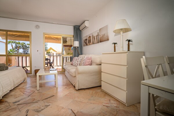 Moderne studio op loopafstand van het strand in Romana Playa, Marbella - thumbnail 5