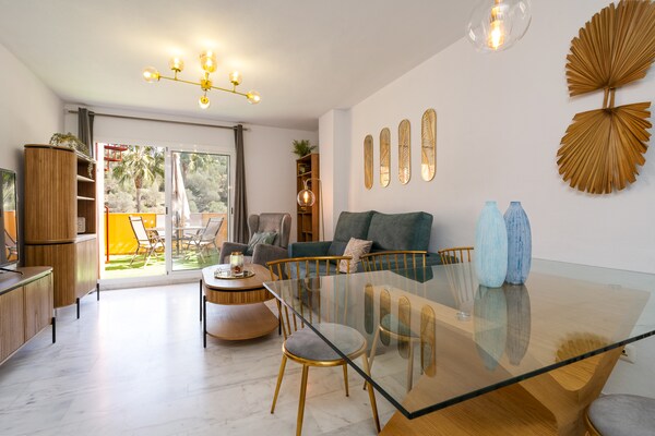 Luxe penthouse aan de Costa del Sol met zwembad en panoramisch terras - thumbnail 6