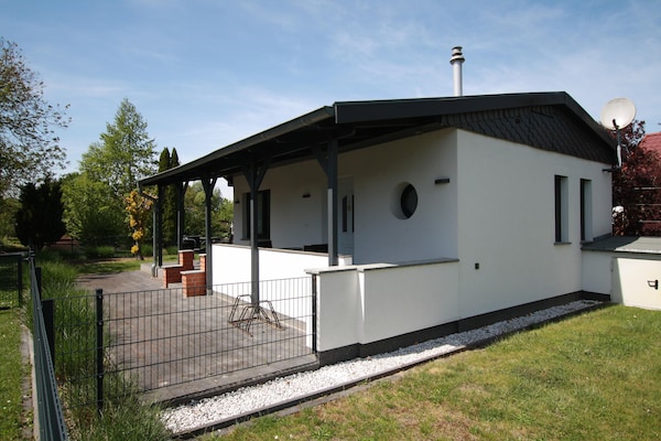 Gerenoveerd vakantiehuis met eigen steiger in Lübben - thumbnail 2