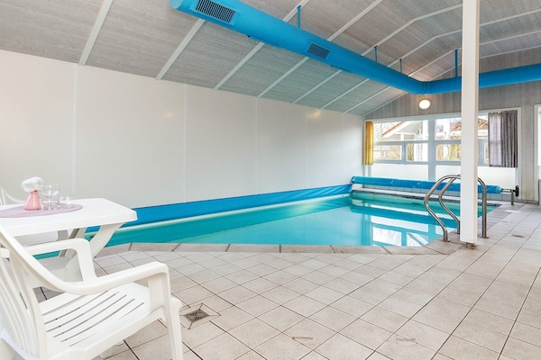 Aan het meer: ruim vakantiehuis in Ottendorf voor 10 personen · 151 m² - thumbnail 4