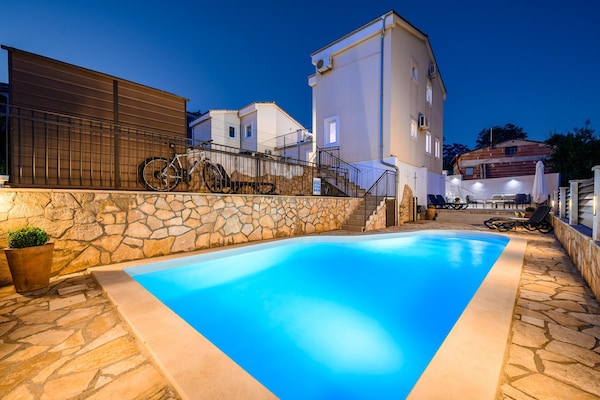Villa Zaza: Moderne villa met privézwembad op 10 meter van Poreč centrum - thumbnail 4