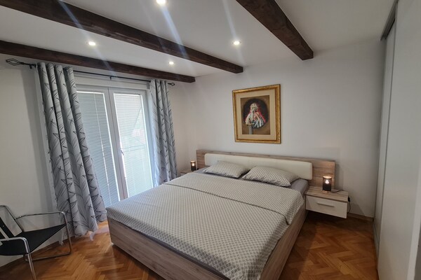 Licht appartement op 250 meter van het strand in Porec - thumbnail 5