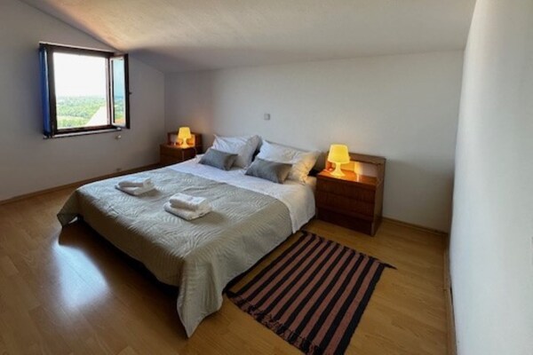 Ruim appartement voor 6 personen met tuin in Mugeba, vlakbij Porec - thumbnail 5