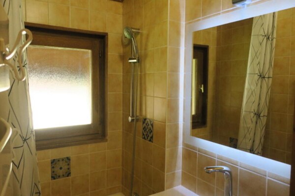 Appartement Résidence Les Perthuis in Châtel, 300m van Linga-kabelbaan - thumbnail 4