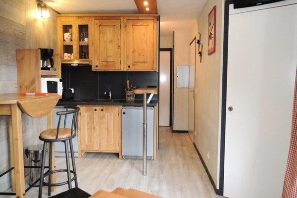 Knus appartement voor 4 personen met balkon en uitzicht, vlakbij de piste - thumbnail 3