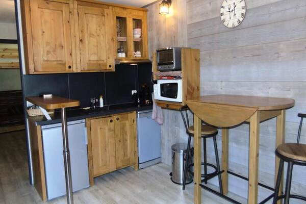 Knus appartement voor 4 personen met balkon en uitzicht, vlakbij de piste - thumbnail 5