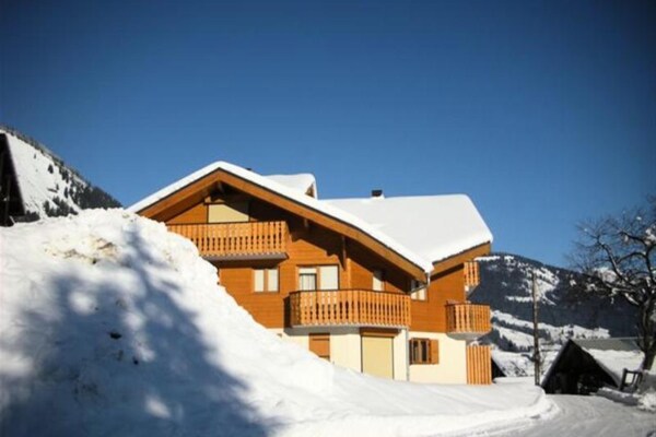 Sfeervol appartement in Résidence Les Balcons De Chatel, 700m van de piste - thumbnail 3