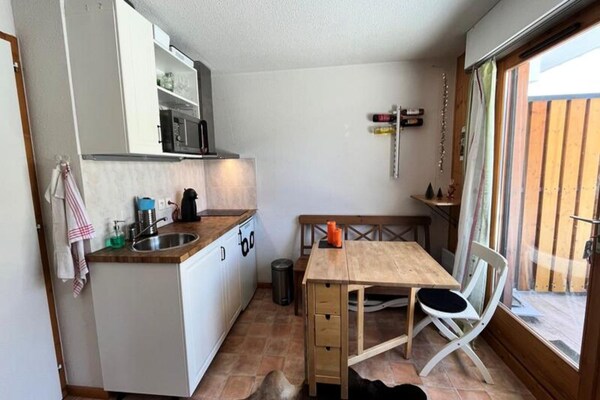 Knus appartement op de begane grond met terras en bergzicht in Châtel - thumbnail 5