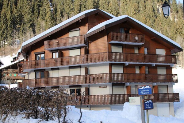 Knus appartement op 400m van de Linga-lift met zuidbalkon en bergzicht - thumbnail 1
