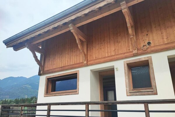 Modern duplexappartement met bergzicht en zonnig terras in Samoëns - thumbnail 5