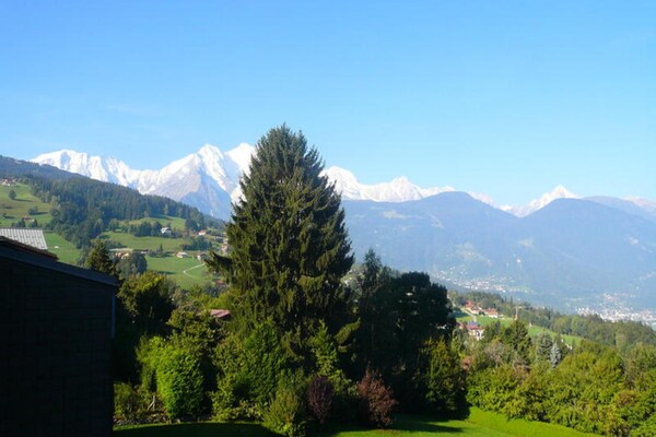 Ruim duplex appartement met Mont-Blanc uitzicht voor 7 personen in Combloux - thumbnail 2