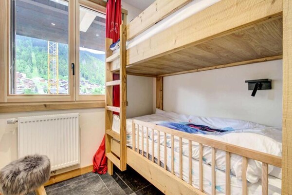 Gerenoveerd 6-persoons appartement op 200m van de skilift in Morzine - thumbnail 5