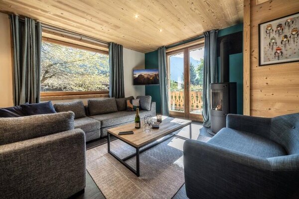 Chalet Roji: Ruim 130m² chalet met jacuzzi en uitzicht, 5 min van Morzine centrum - thumbnail 2