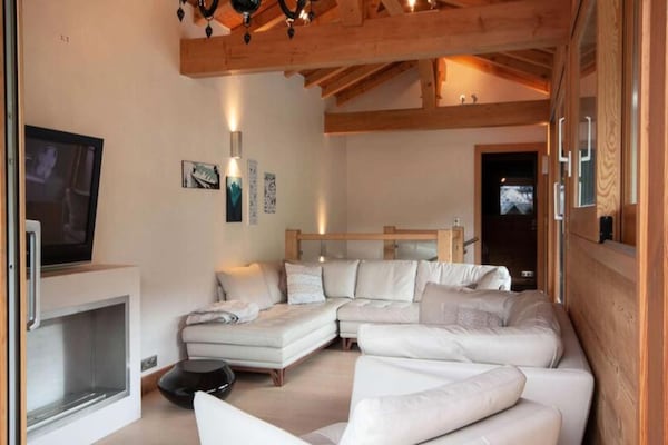 Ruim duplex appartement op 300m van de piste met panoramisch uitzicht - thumbnail 1