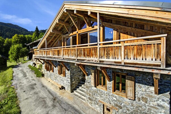 Authentiek chalet voor 14 personen met sauna nabij Morzine - thumbnail 2