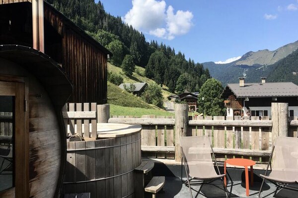 Authentiek chalet voor 14 personen met sauna nabij Morzine - thumbnail 6