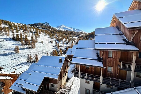 Rustiek duplexappartement voor 8 personen aan de voet van de pistes in Vars - thumbnail 1