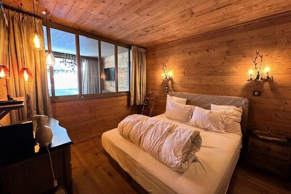 Résidence Les Ecrins 1: 8-persoons appartement met ski-in/ski-out in Vars - thumbnail 1