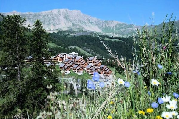 Appartement 4p met balkon op zuiden & ski-in/ski-out in Vars Les Claux - thumbnail 2