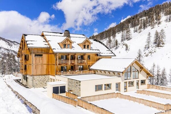 Résidence Le Chalet des Rennes – 7-persoons appartement direct aan de piste - thumbnail 3