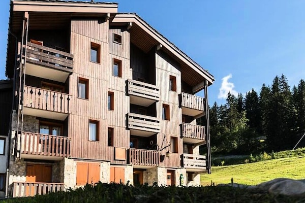 Studio in Savoyaards chalet op de hoogten van Valmorel, vlakbij de piste - thumbnail 1
