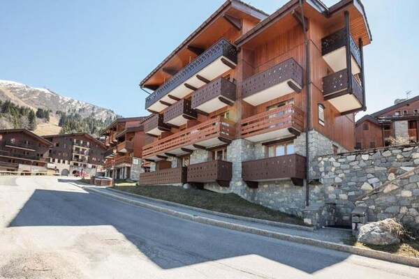 Knus appartement op 3 minuten van de piste in Valmorel - thumbnail 1