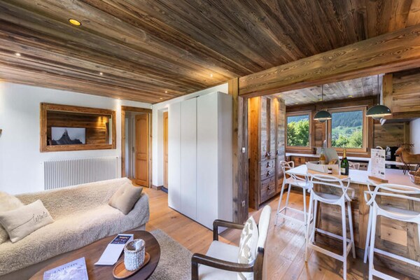 Gerenoveerd appartement in Rochebrune, op 200m van de skilift - thumbnail 2