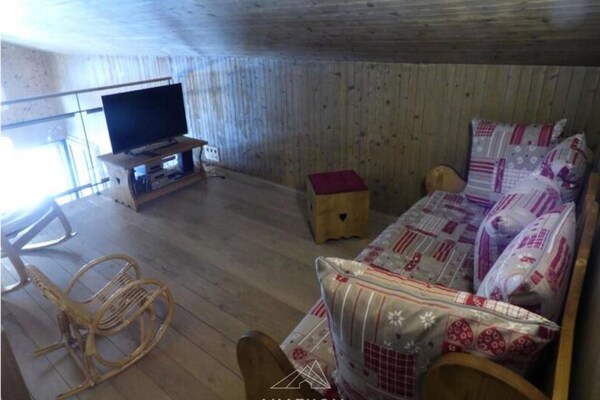 Prachtig gerenoveerd appartement in Le Grand Bornand met uitzicht op de Aravis - thumbnail 6