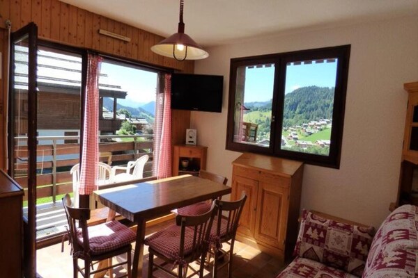 Authentiek appartement in Chinaillon met uitzicht op de pistes - thumbnail 5