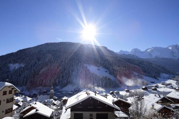 Knusse studio in Le Grand Bornand met uitzicht op de Aravis-keten - thumbnail 1