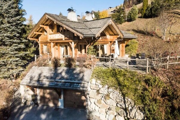 Ruim chalet voor 13 personen met sauna en terras nabij de pistes in La Clusaz - thumbnail 2