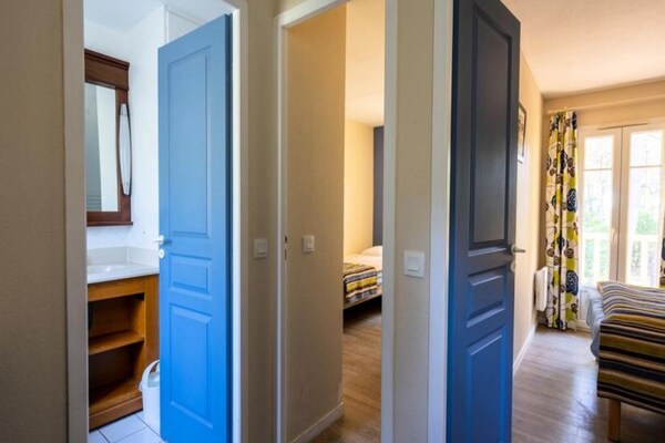 Ruim 4-kamer chalet in La Clusaz, 500m van de piste en 11 personen - thumbnail 4