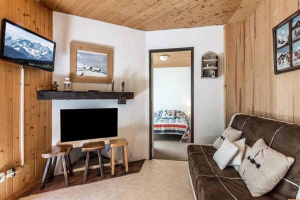 Sfeervol 6-persoons appartement in La Clusaz, direct aan de piste - thumbnail 2